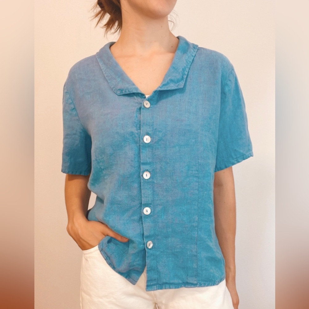 (vintage) 🌴 100% linen blue/purple button dow